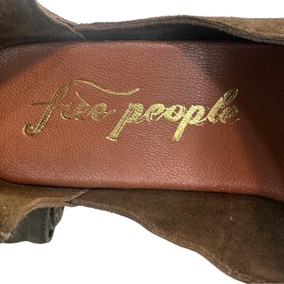 Free People Clog Touch The Sky Wrap Platform Sandal Suede Color:Taupe Size:37NEW - Picture 13 of 16